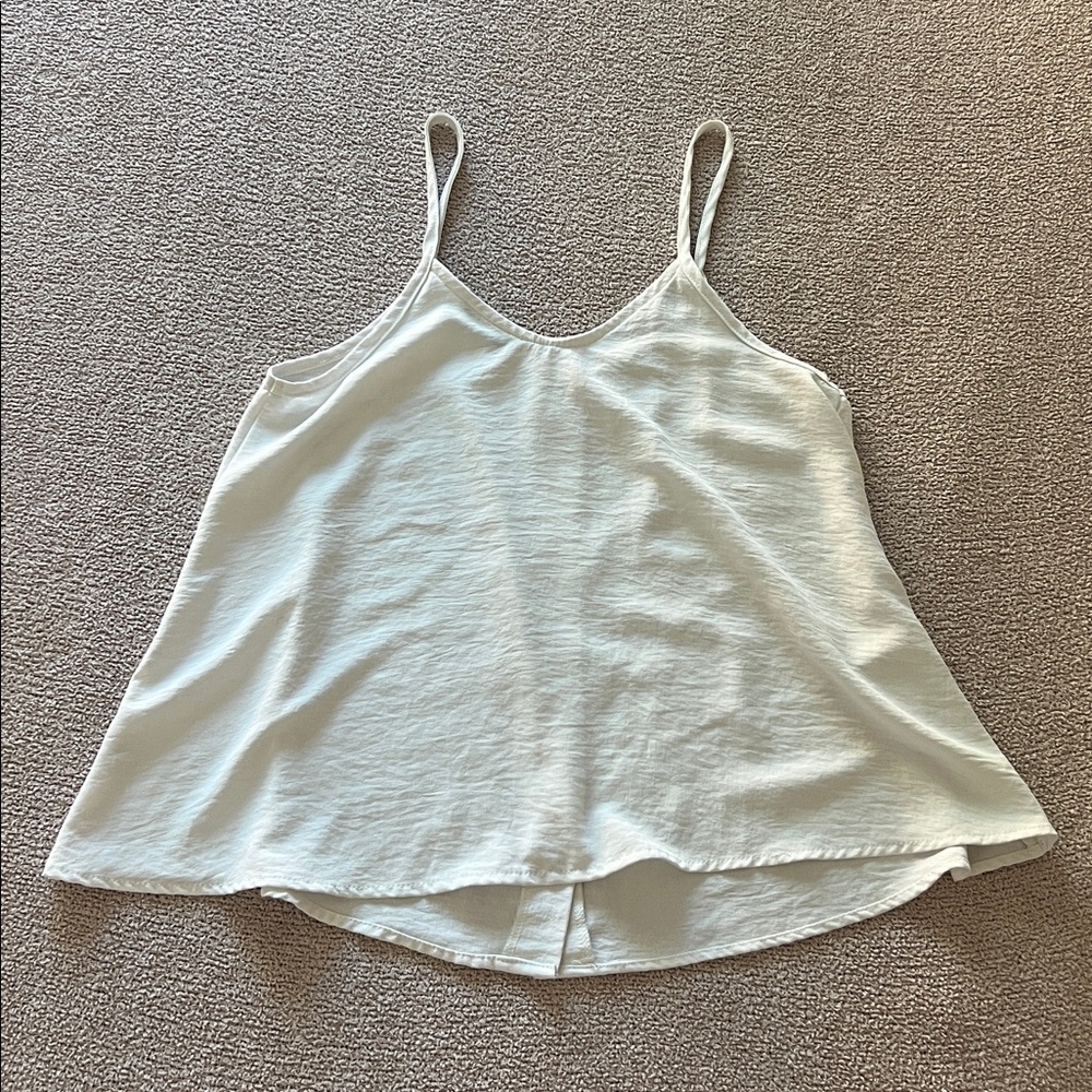 Carly Jean Los Angeles - Women's Creamy White Button-Down Tank Top - Size Small - Picture 4 of 13